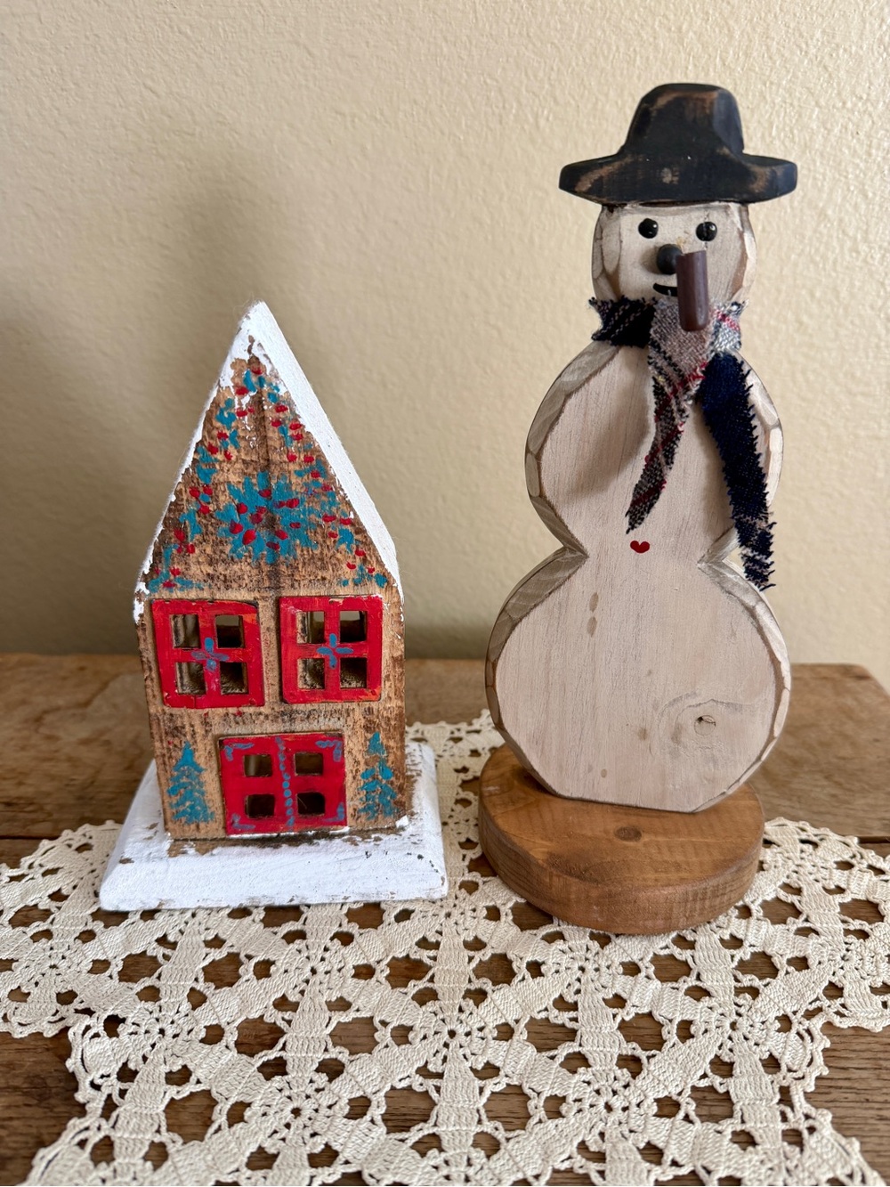Rustic White Wood Snowman & Red Farmhouse Holiday Decor